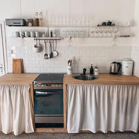 Altes Dorfhaus Sechzehneichen Διαμέρισμα *