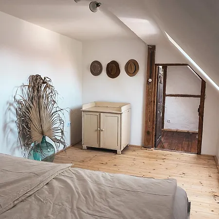 Altes Dorfhaus Sechzehneichen *