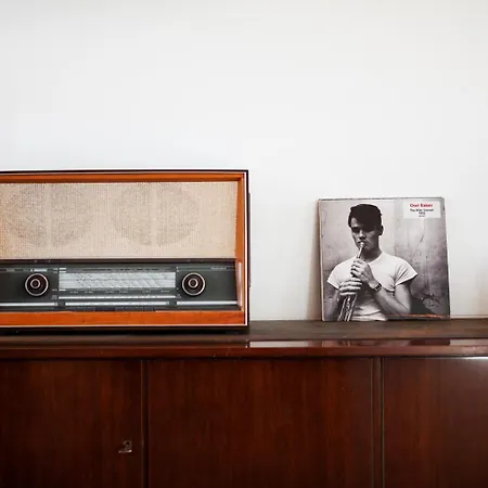 Altes Dorfhaus Sechzehneichen Apartamento *