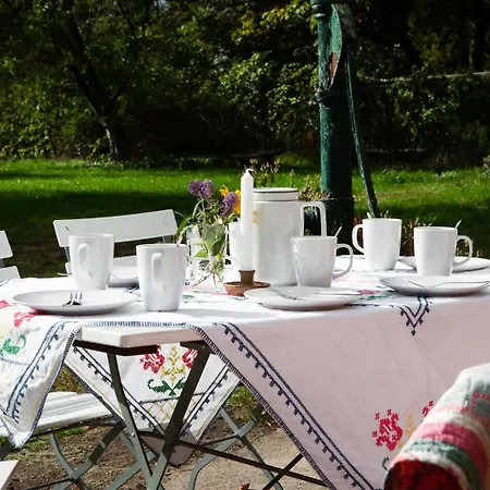 Altes Dorfhaus Sechzehneichen *