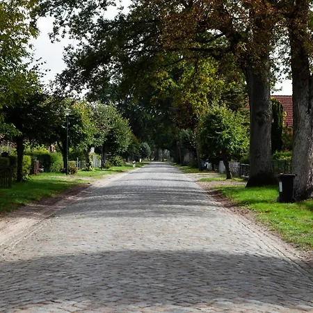 Altes Dorfhaus Sechzehneichen Appartamento