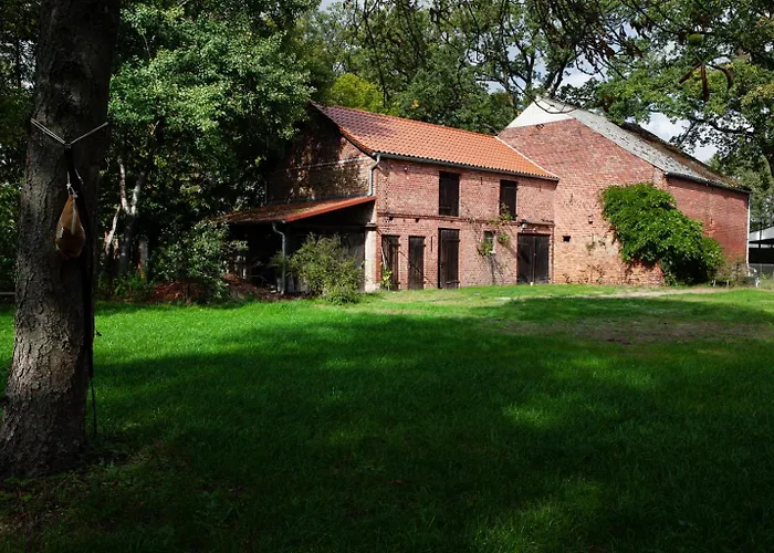 Altes Dorfhaus Sechzehneichen *